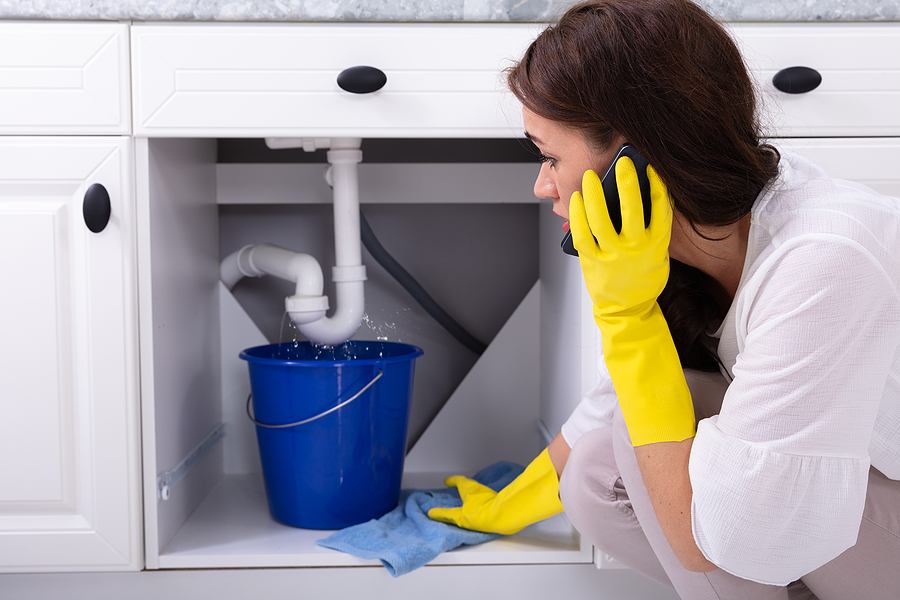 4 Handling Tips For Handling A Plumbing Emergency